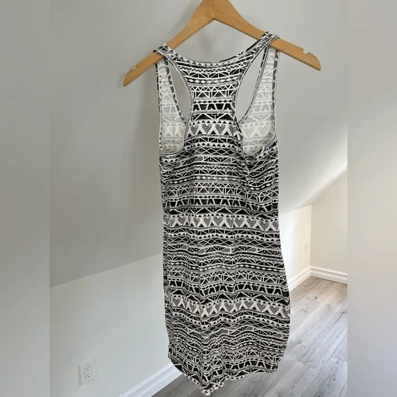 Patterned Summer Dress - Picture 2 of 3